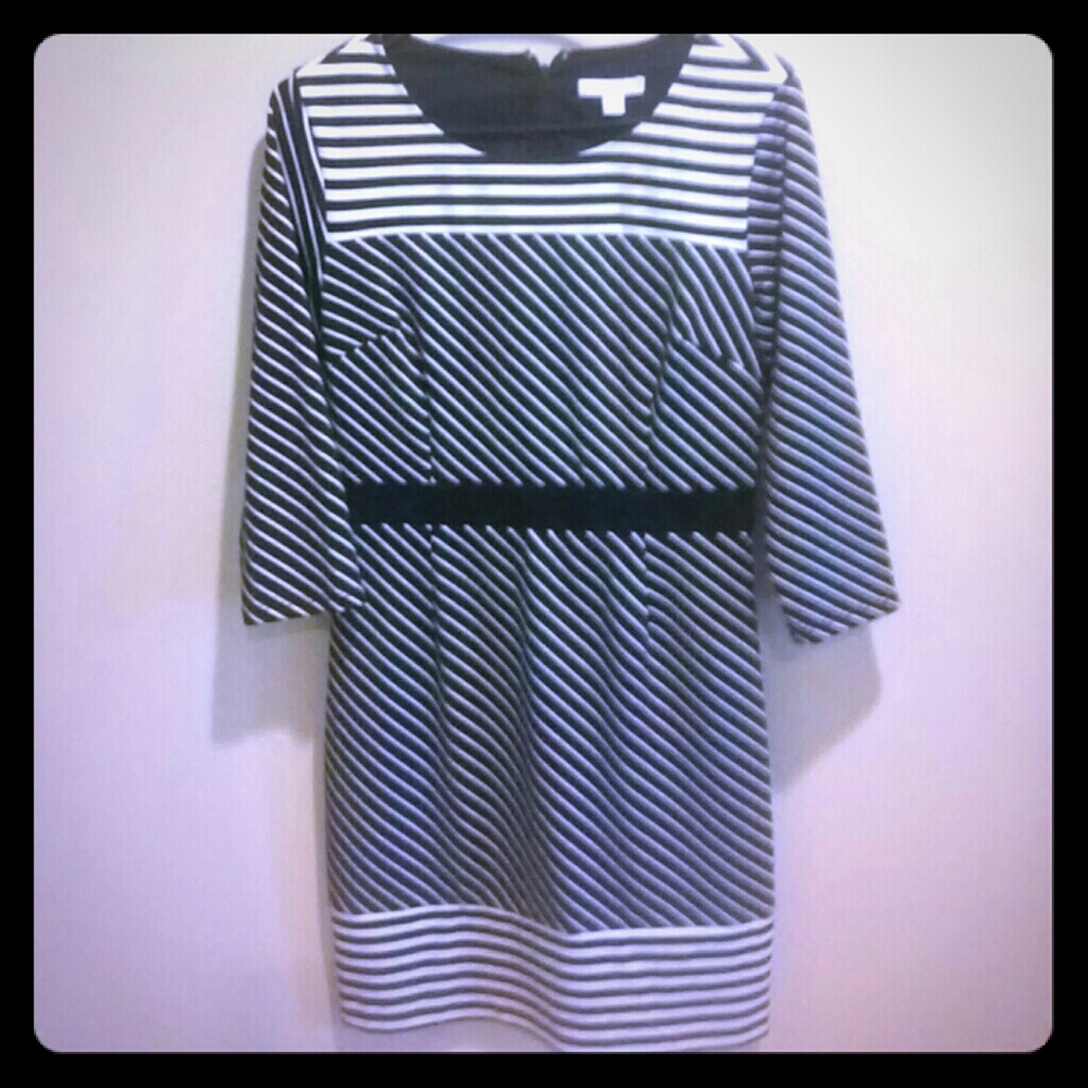 Stripped business black and white business dress